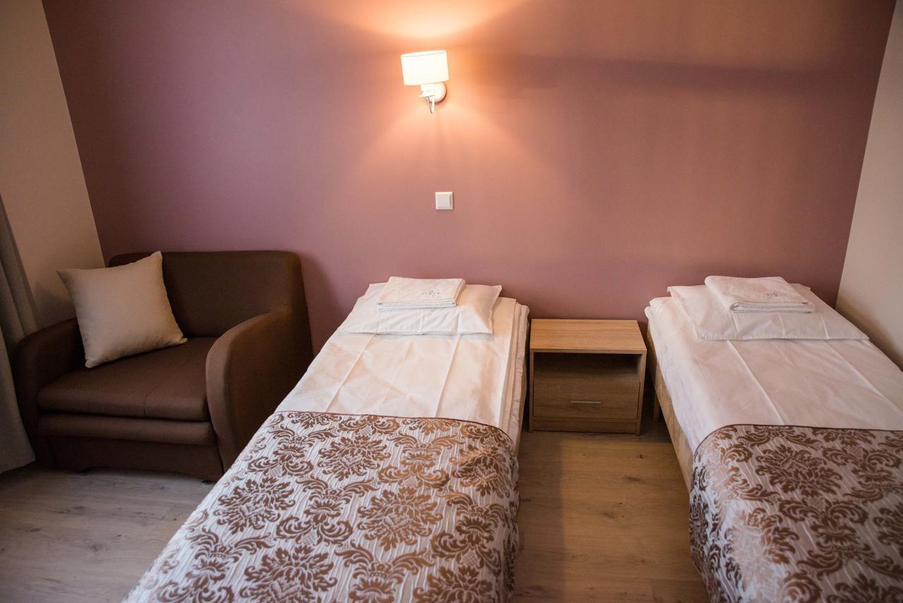 Ankur Hotell Mustvee Extérieur photo