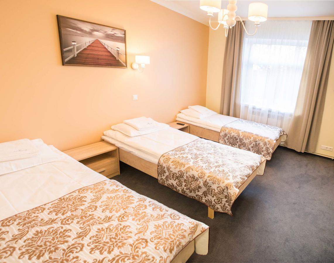 Ankur Hotell Mustvee Extérieur photo
