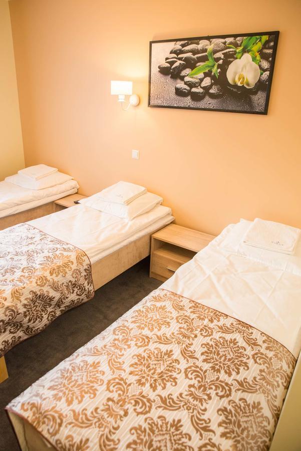 Ankur Hotell Mustvee Extérieur photo