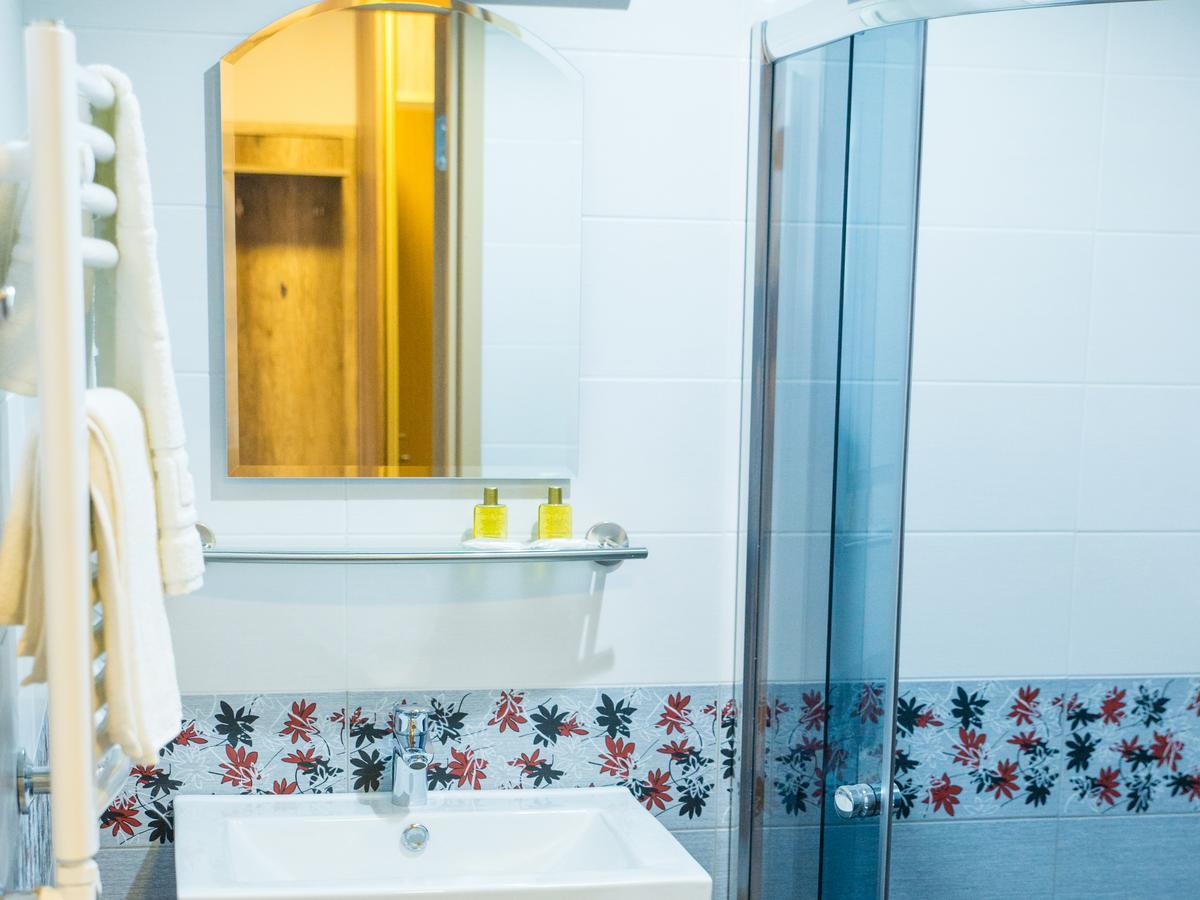 Ankur Hotell Mustvee Extérieur photo